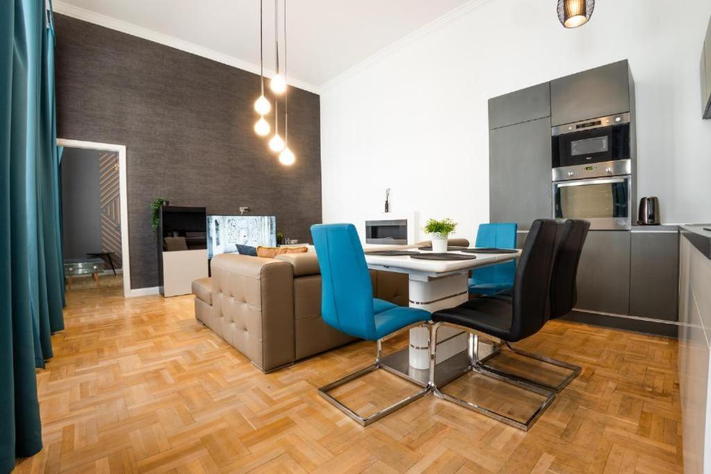 Deluxe Quentin Home Next To The Fashion Street Budapeşte Dış mekan fotoğraf